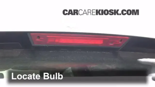 2007 Lincoln MKX 3.5L V6 Lights Center Brake Light (replace bulb)